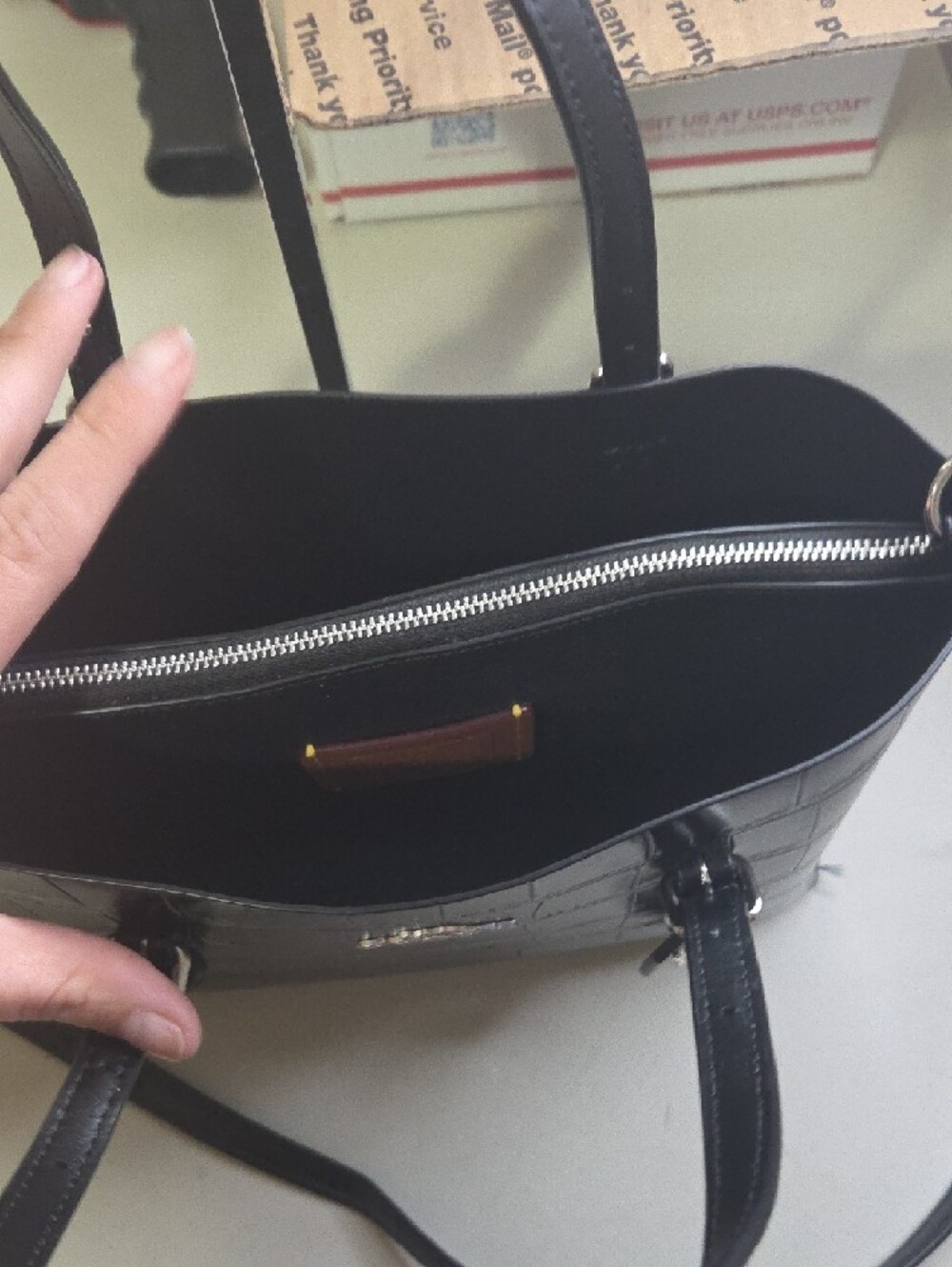 Coach Mollie 25 Black Leather Shoulder Tote with Detachable Strap - Picture 6 of 9